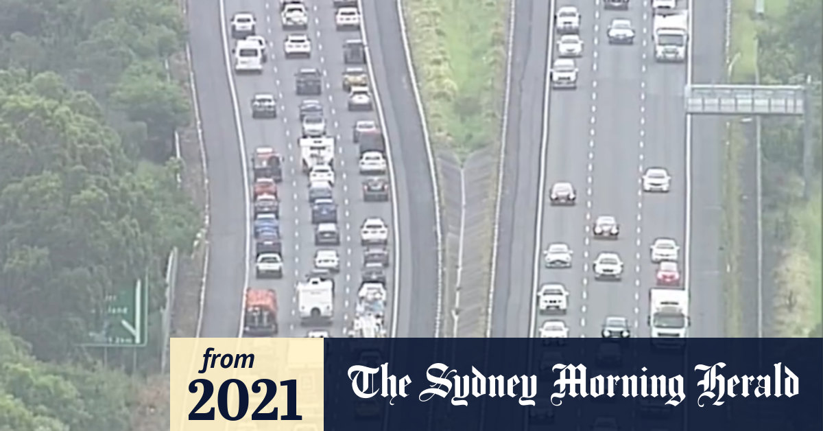 Video Traffic on Queensland highways following lockdown announcement